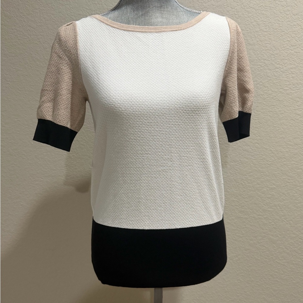 White House Black Market Color Block Short Sleeve Top